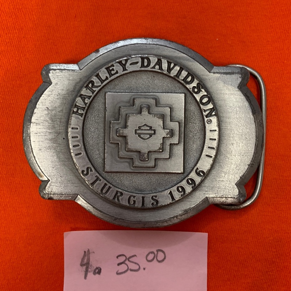 1996 Sturgis South Dakota Harley Davidson belt buckle
